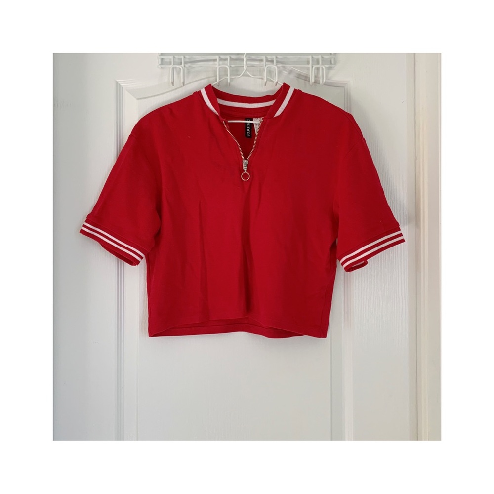 Red cropped shirt